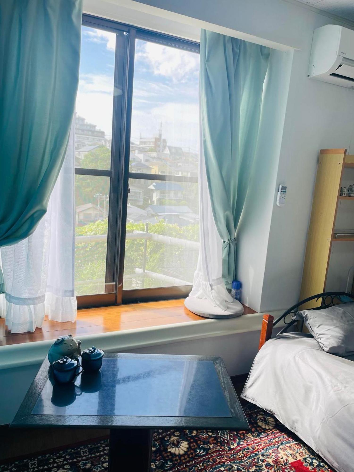 ソフィアハウス横浜 -女性専用シェアハウス- Sopfia House Yokohama For Women Only Shared House Hotel Екстериор снимка